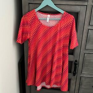 Lularoe xs shirt